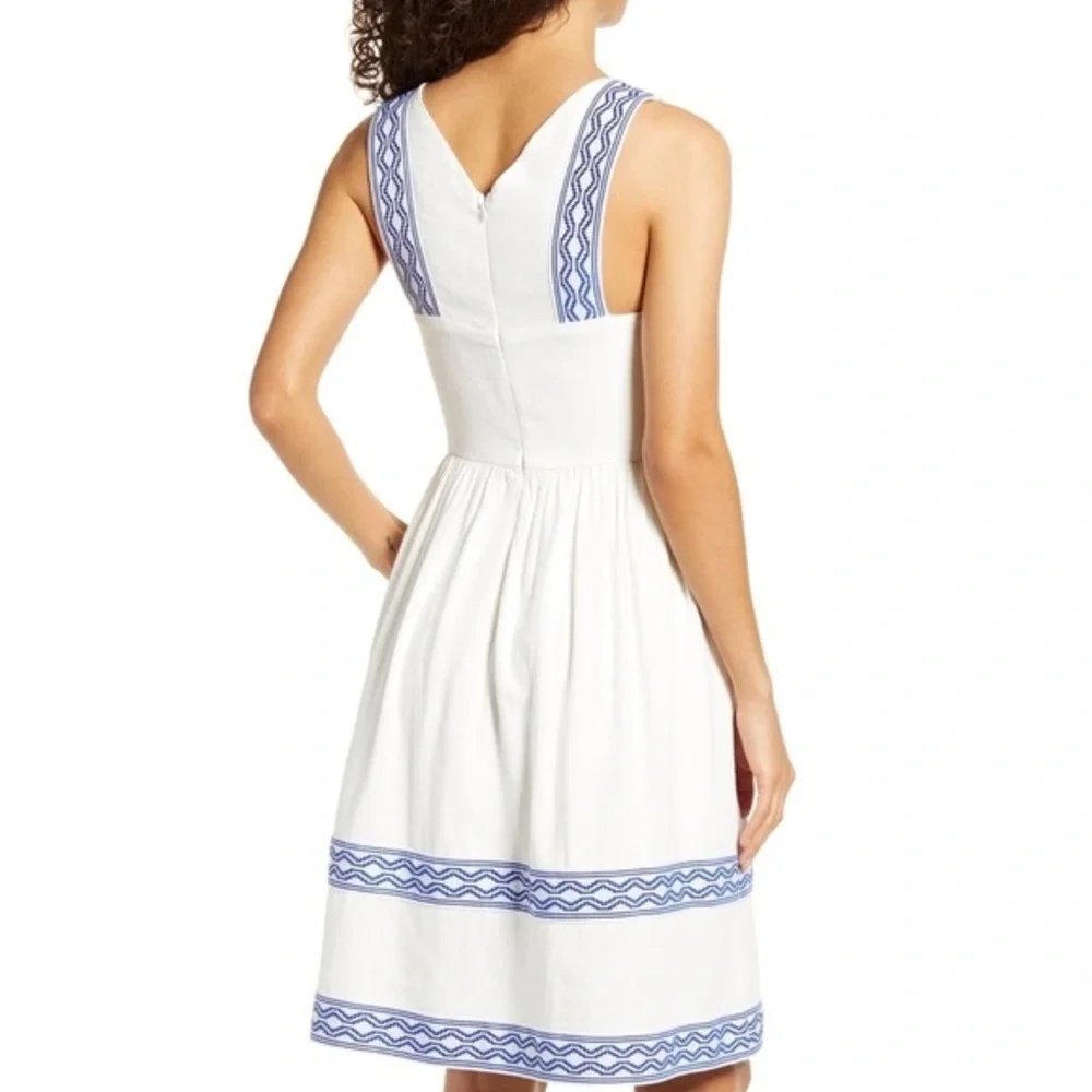 Gibson Ravello Geo Trim Fit & Flare Dress - Picture 1 of 4